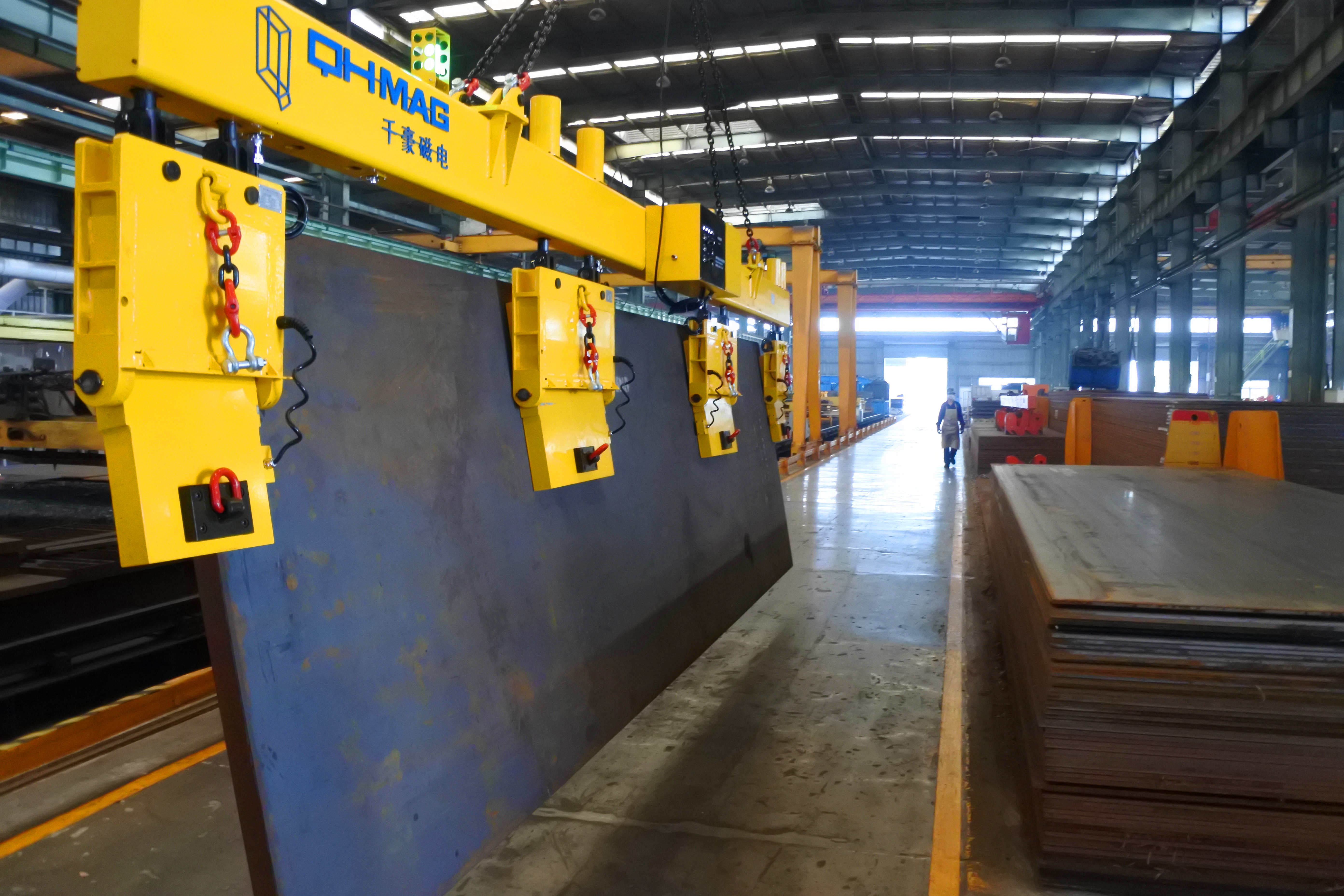 側(cè)吊鋼板，鋼板起吊，磁力吊具